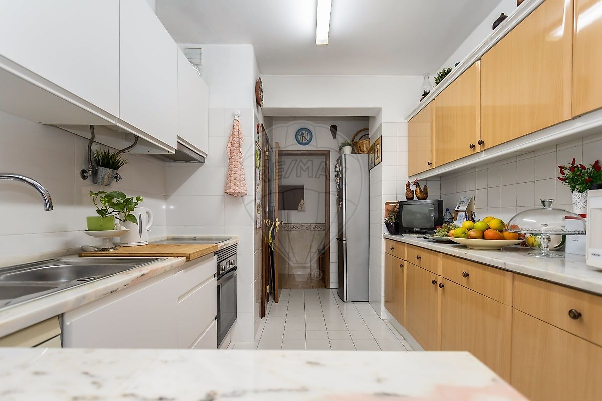 listing 125321023-160 picture-0