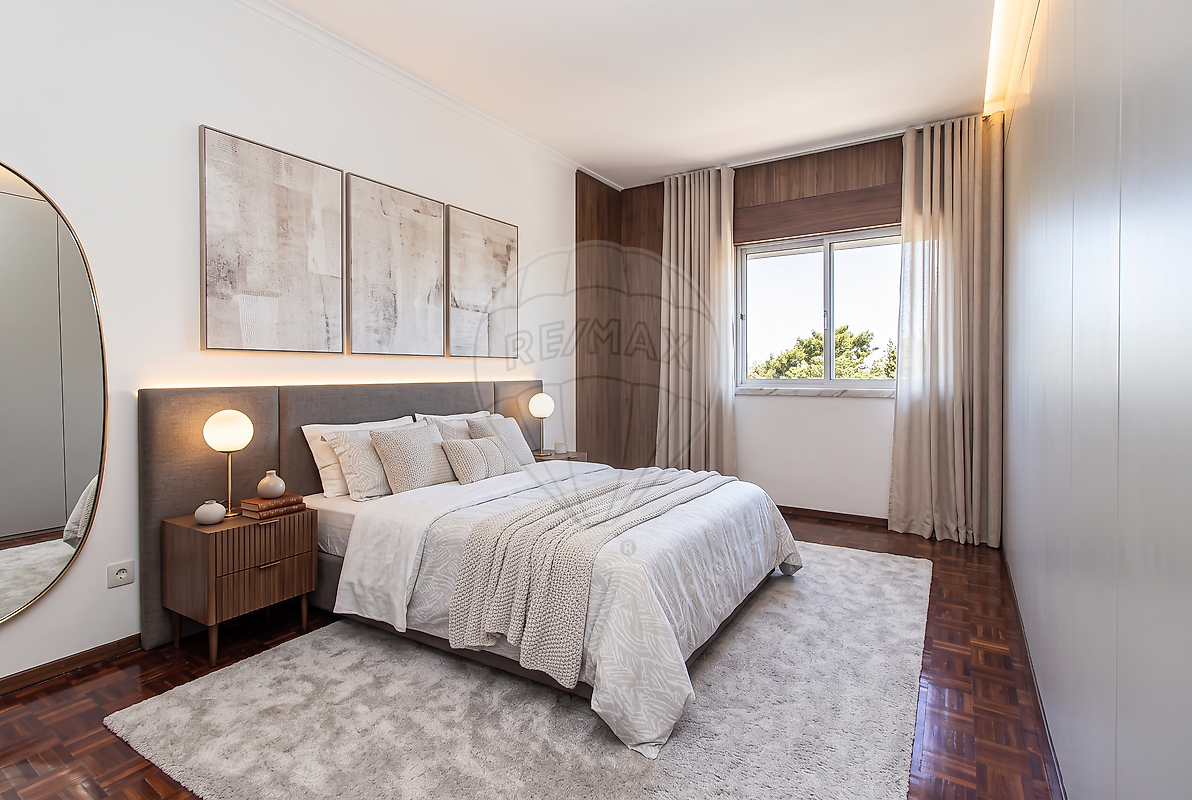Apartamento T3 à venda em Almada