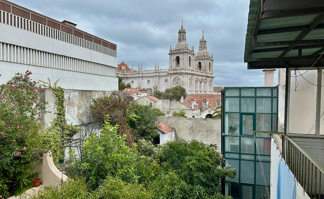 Apartamento T6 à venda em Lisboa