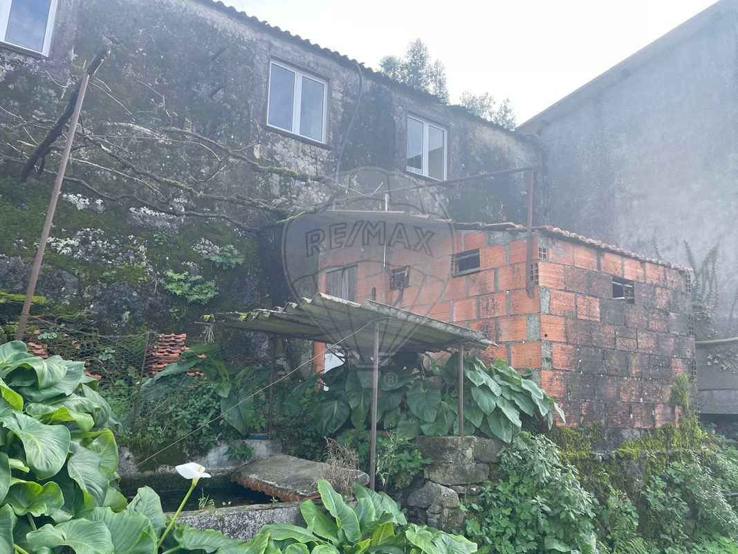 listing 125361080-3 picture-0