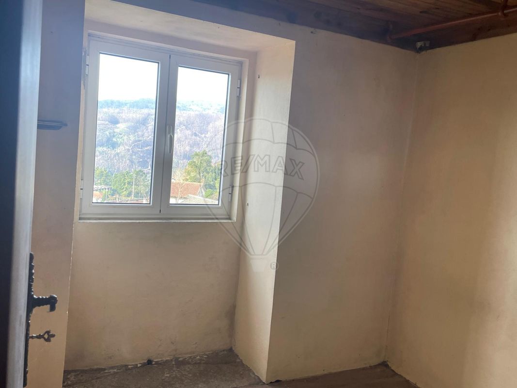 listing 125361080-3 picture-0