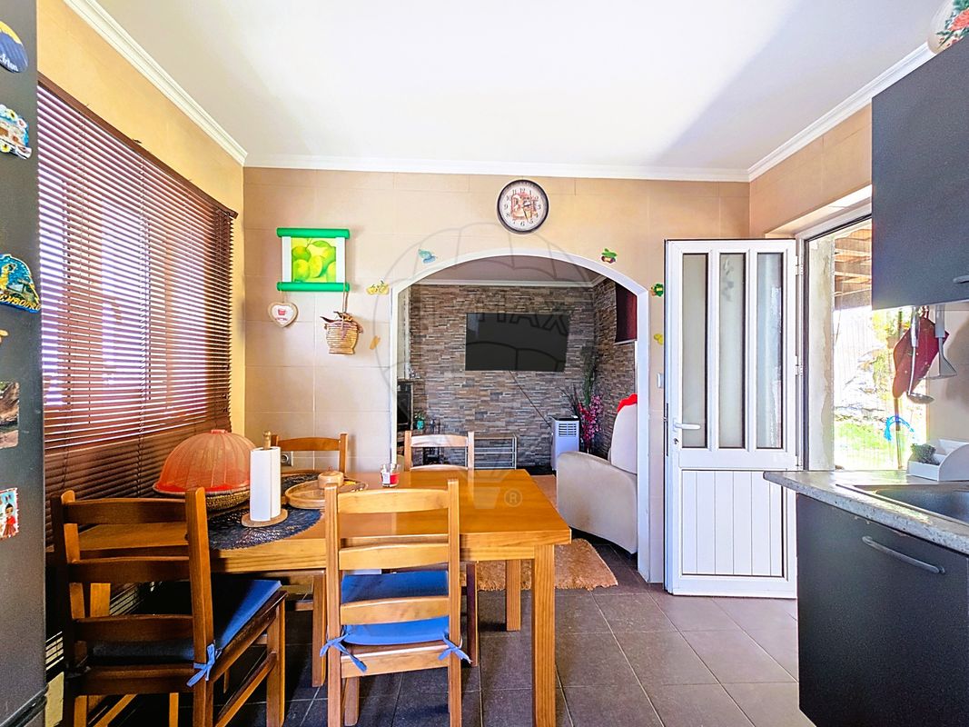 listing 125361082-1 picture-0