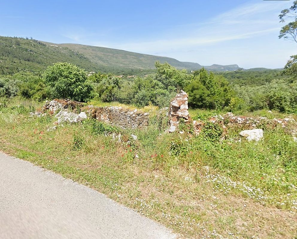 Terreno - Alvados e Alcaria, Porto de Mós, Leiria