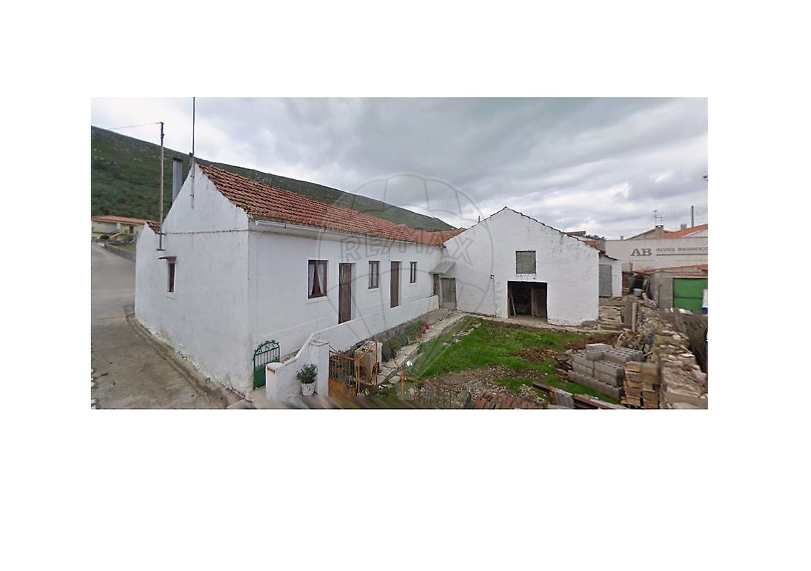 Moradia - Serro Ventoso, Porto de Mós, Leiria