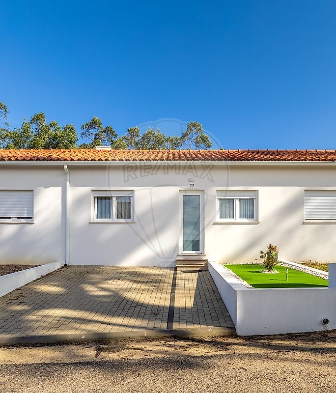Moradia - Juncal, Porto de Mós, Leiria