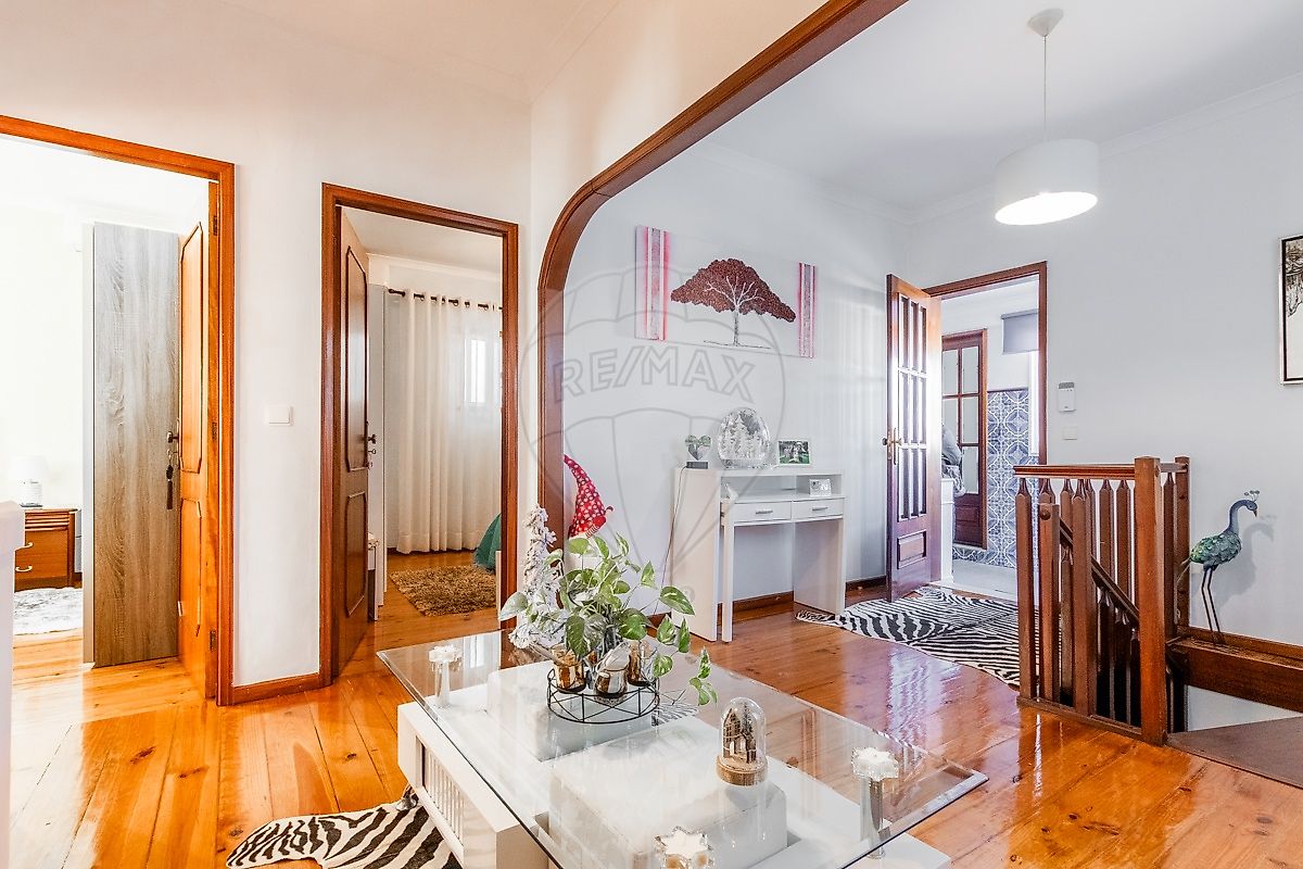 listing 125381070-24 picture-0