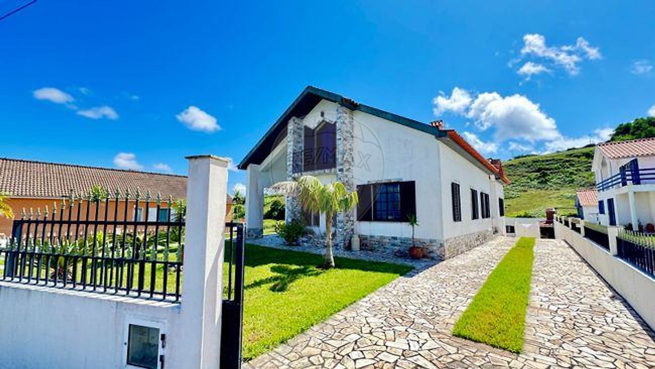 Moradia T4 - Horta (Conceição), Horta, Ilha do Faial