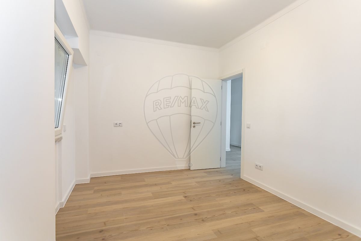 listing 125401031-43 picture-0