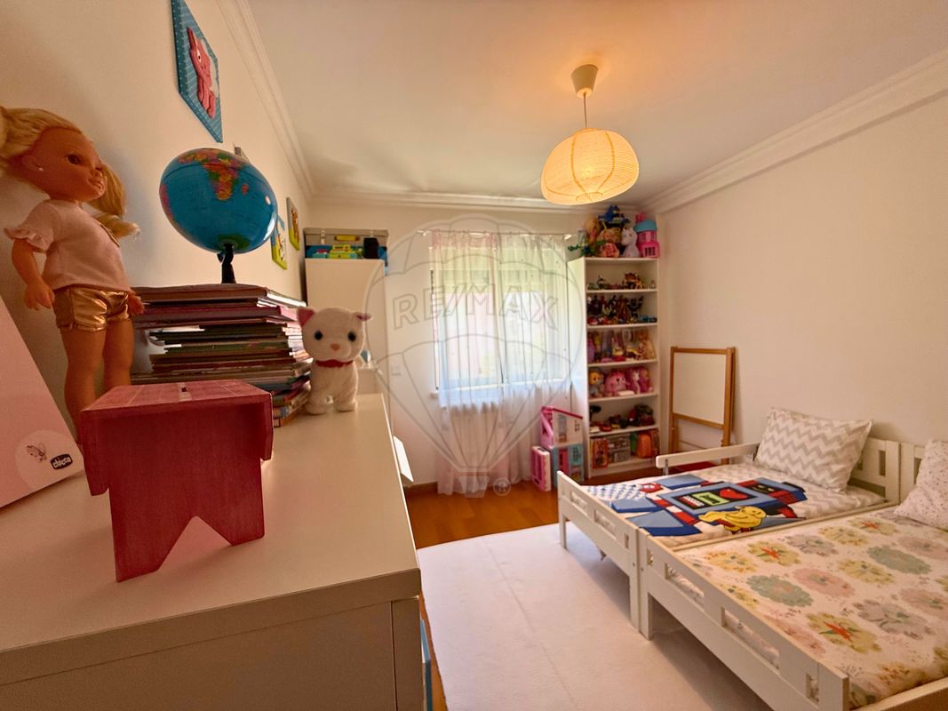 listing 125401065-5 picture-0