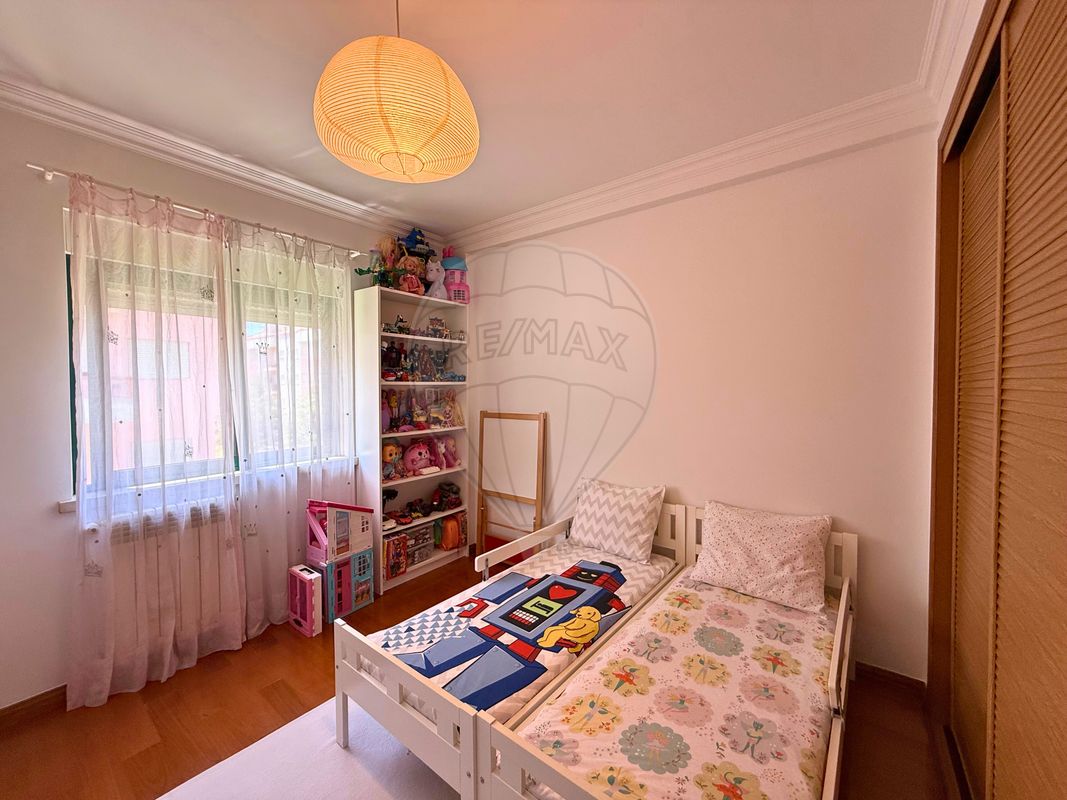 listing 125401065-5 picture-0