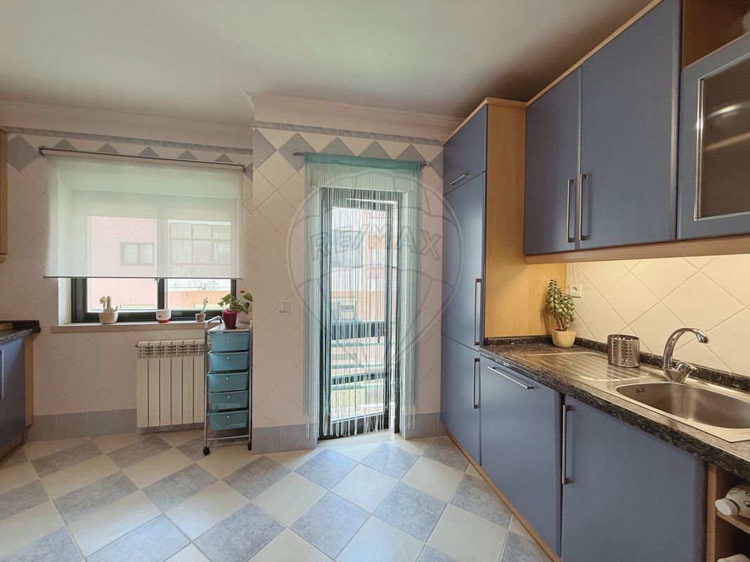 listing 125401065-5 picture-0