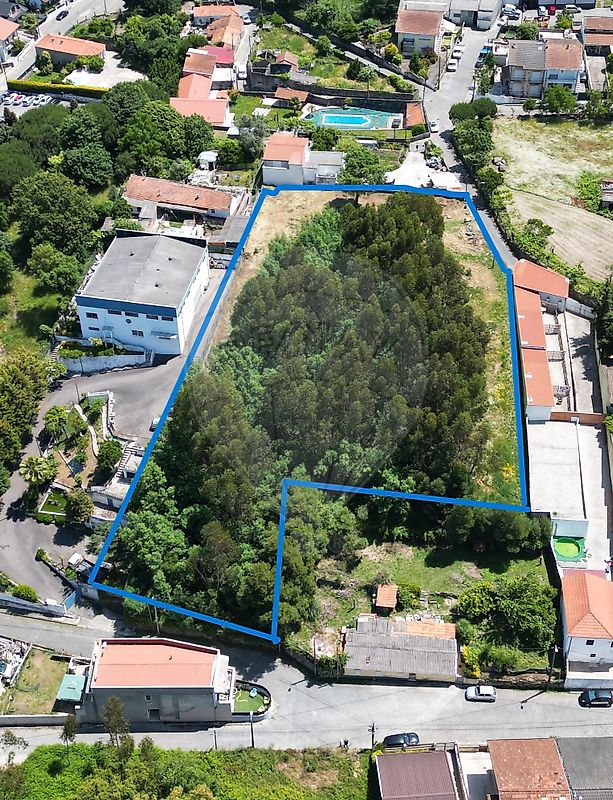 Terreno  à venda em Maia