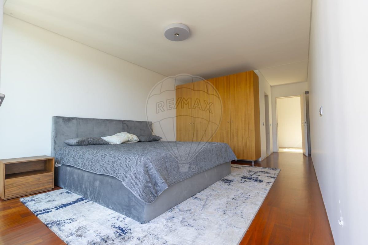 listing 125411012-198 picture-0