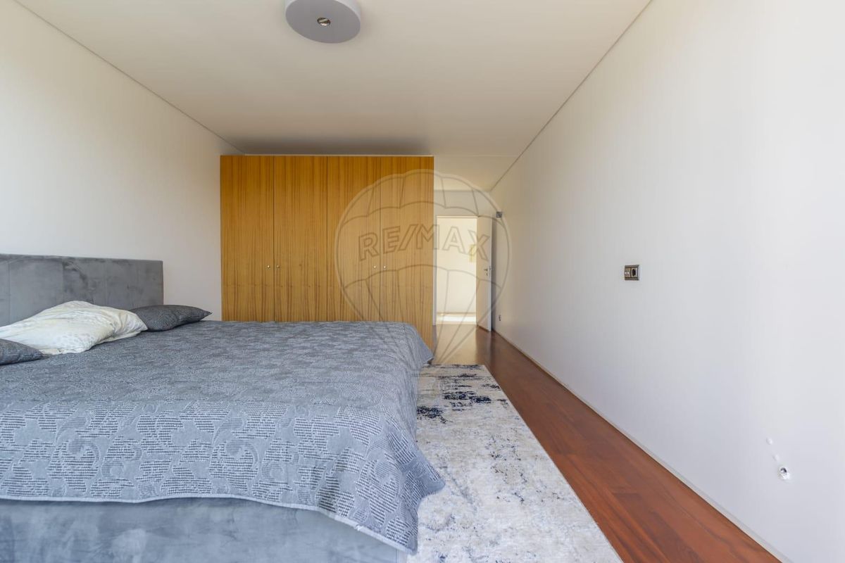 listing 125411012-198 picture-0