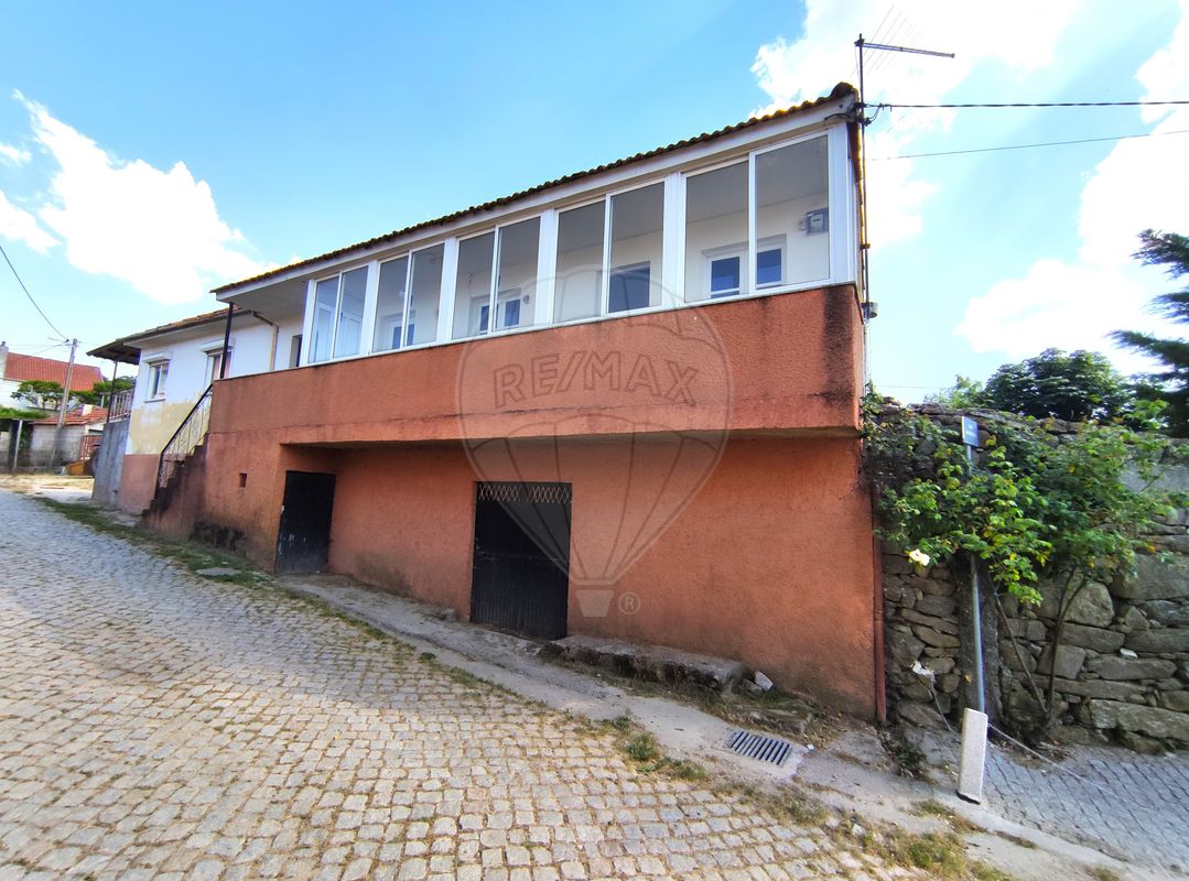 Moradia T2 para venda