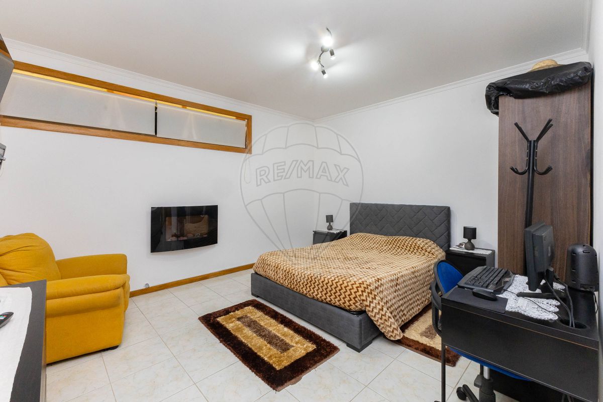 listing 125411067-76 picture-0