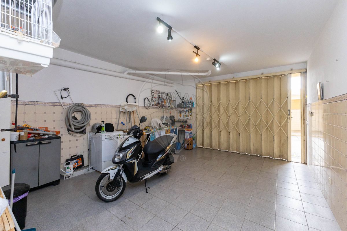 listing 125411067-76 picture-0