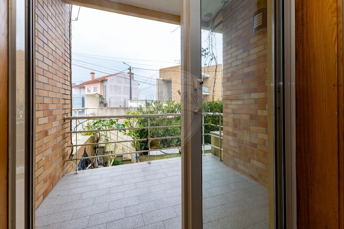 listing 125411067-76 picture-0