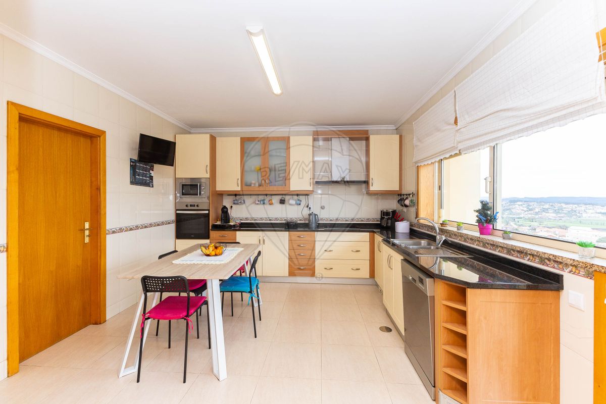 listing 125411067-76 picture-0