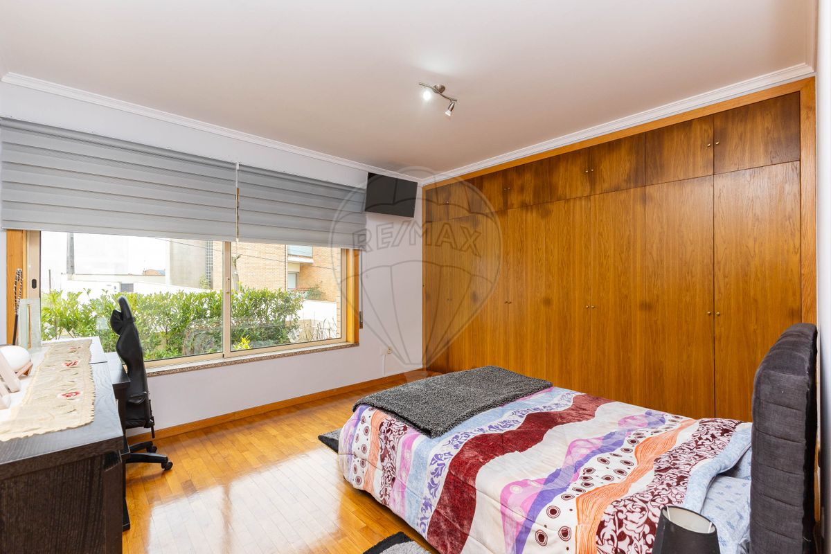 listing 125411067-76 picture-0