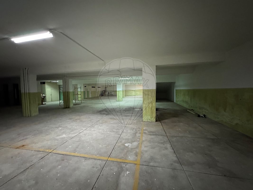 Garagem para venda