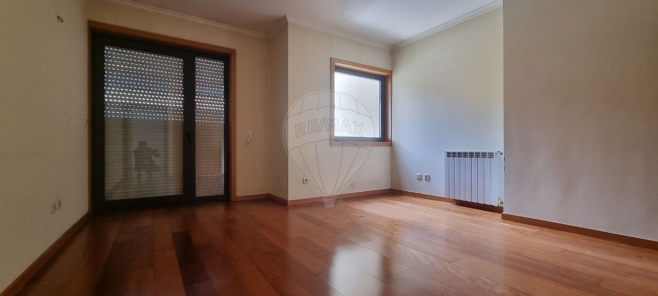 Apartamento T5 à venda em Paranhos, Porto — foto 17