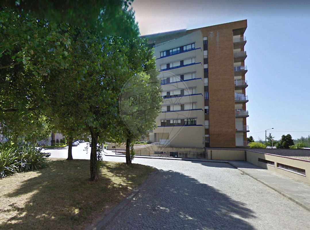 Apartamento T3 à venda em Maia