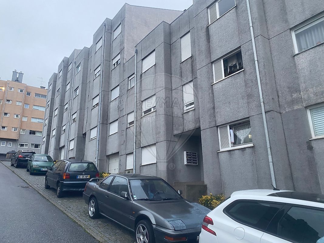 Apartamento T3 à venda em Gondomar