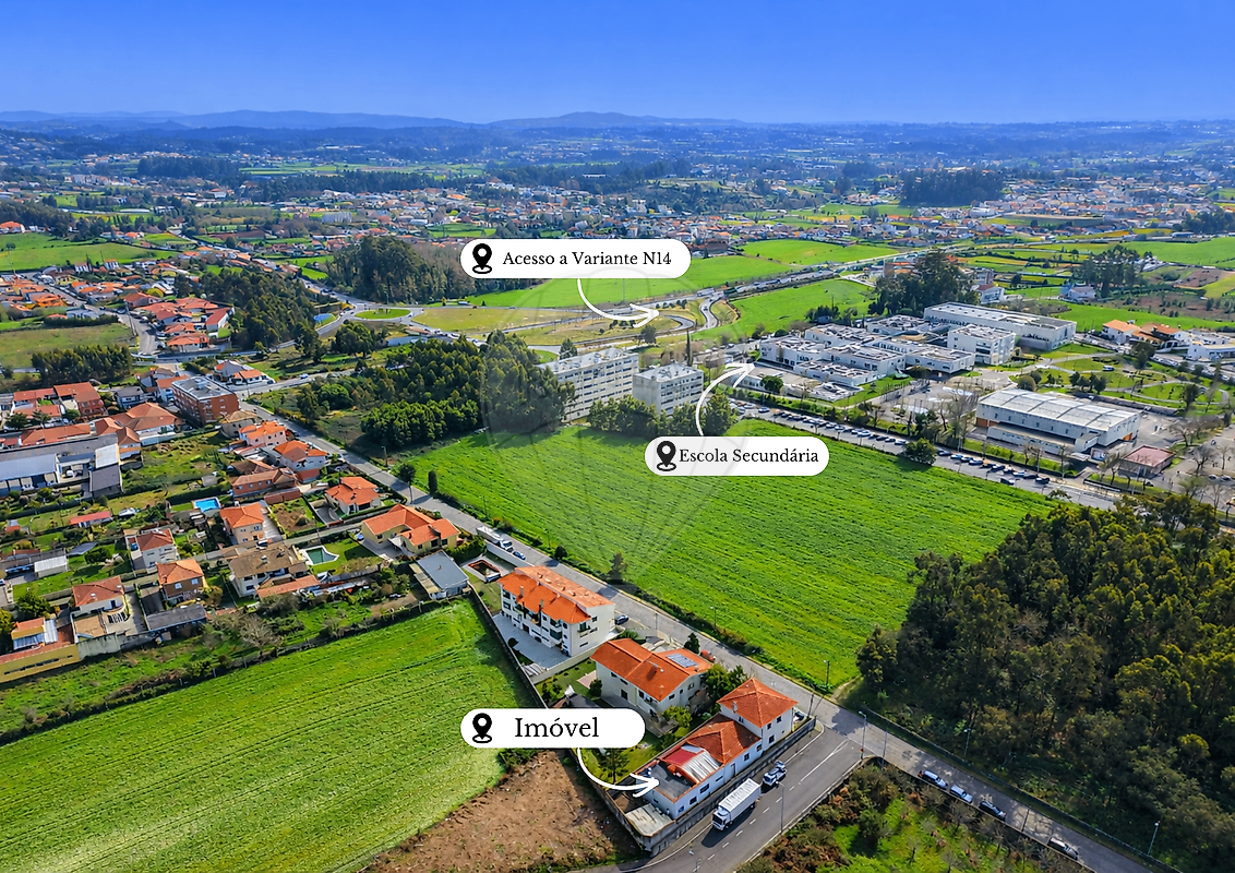 Moradia T10 à venda em Maia