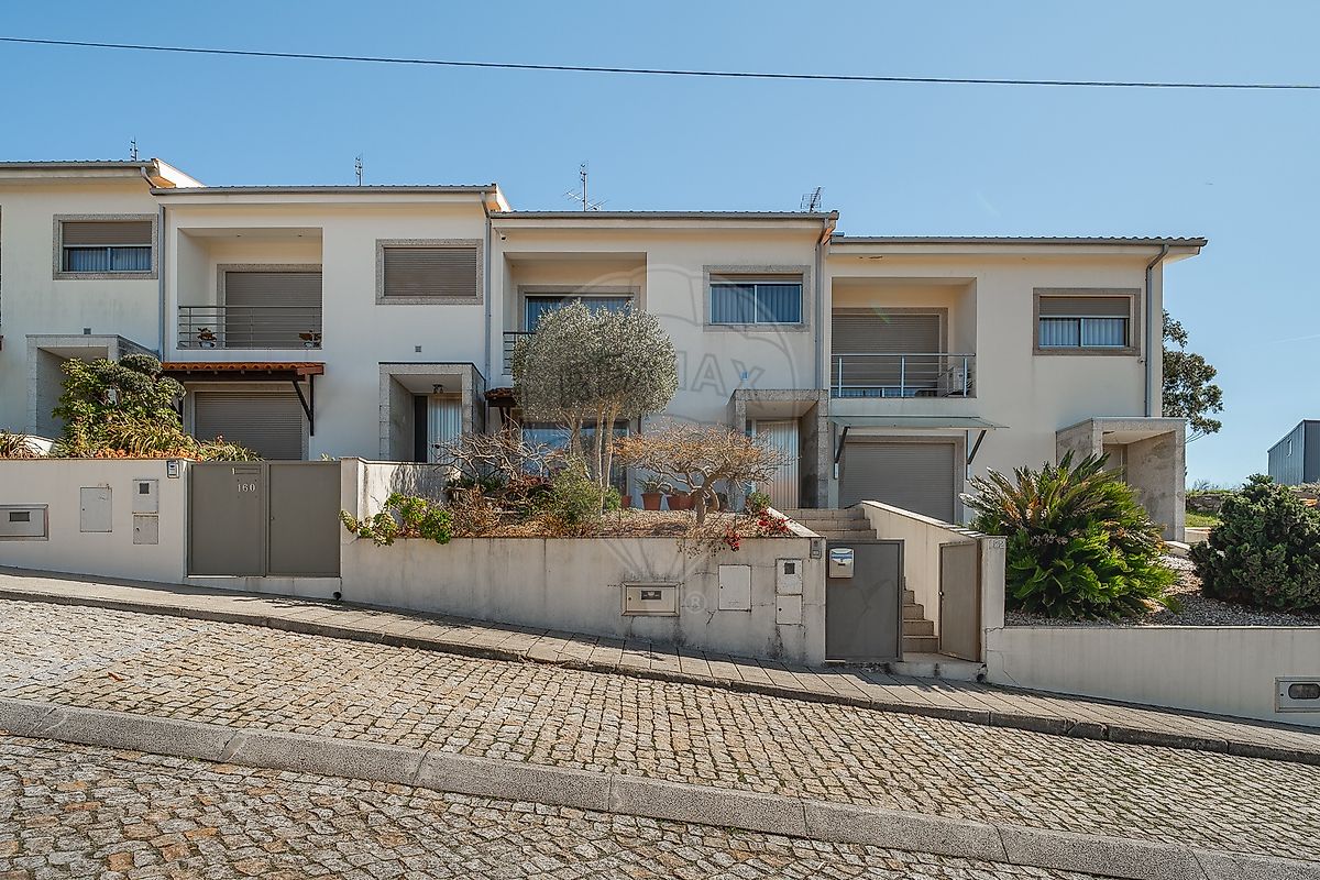 Moradia - Lagares e Figueira, Penafiel, Porto