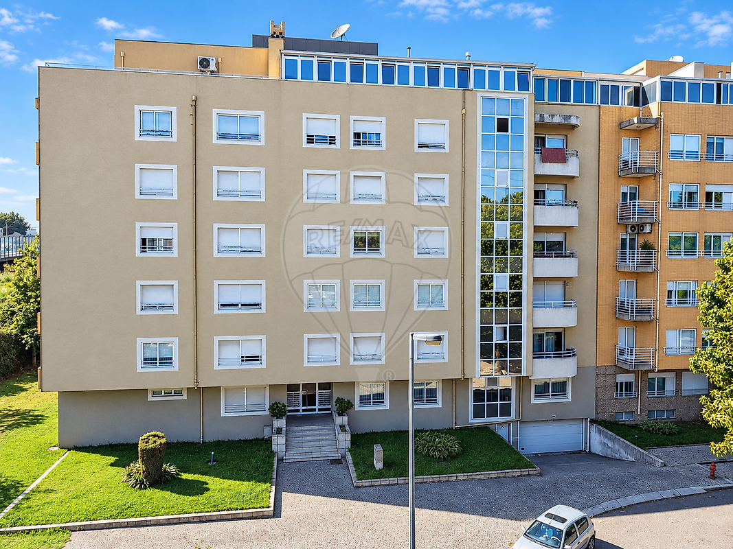 Apartamento T2 à venda em Águas Santas, €265.000