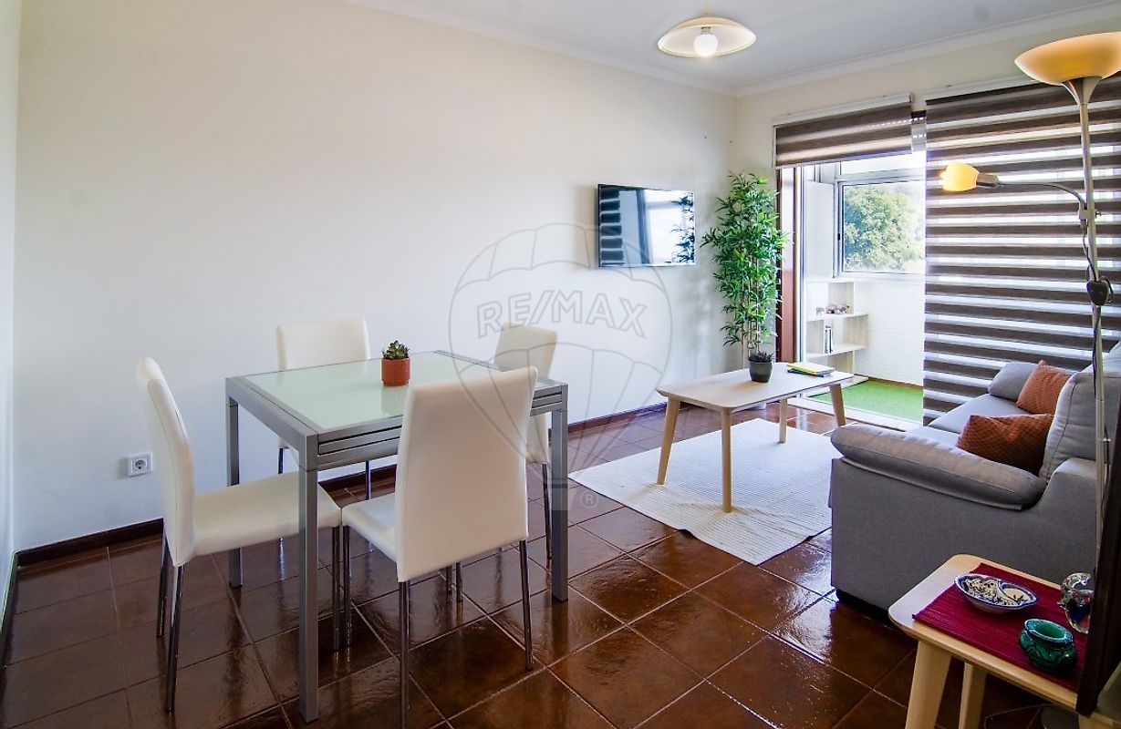 Apartamento T1 à venda em Porto