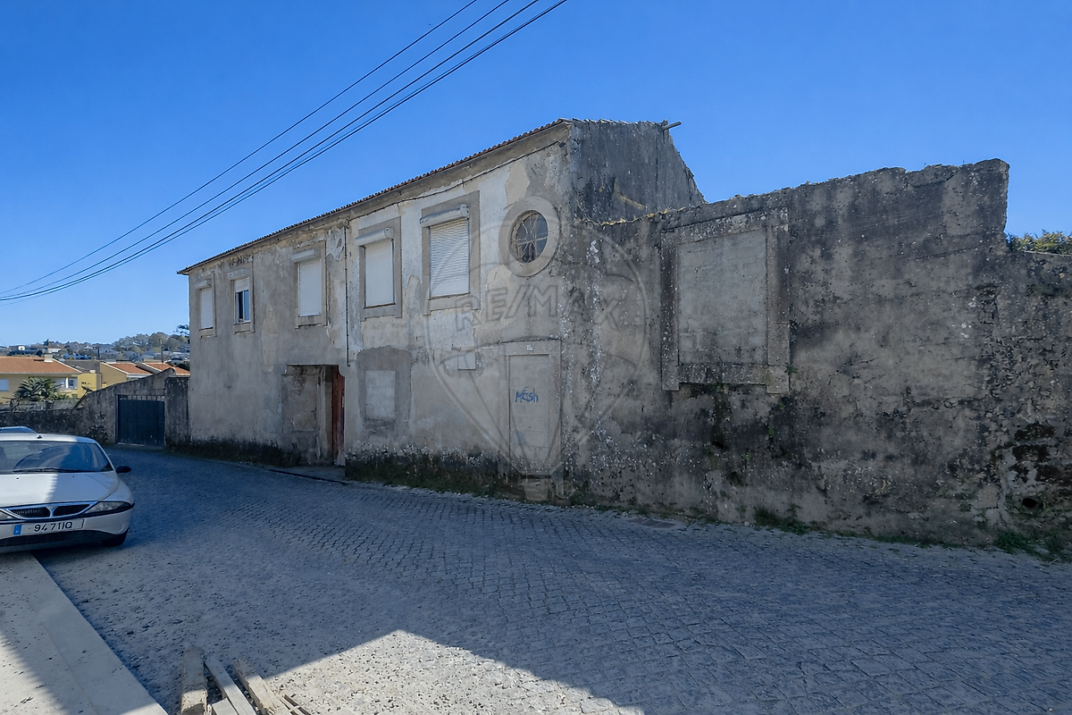 Moradia T3 à venda em Maia