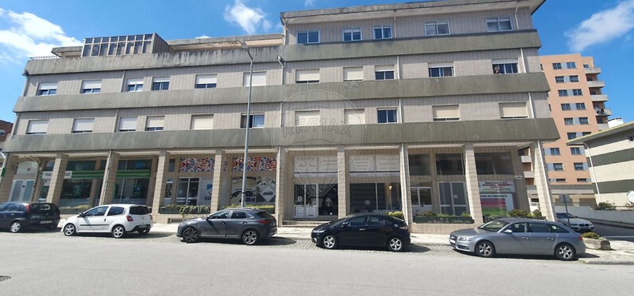 Apartamento T3 à venda em Valongo