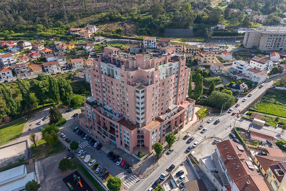 Apartamento T1 à venda em Valongo