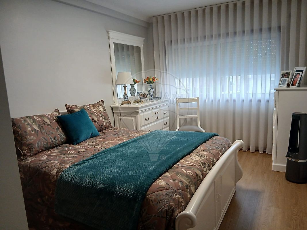 Apartamento T2 à venda em Maia
