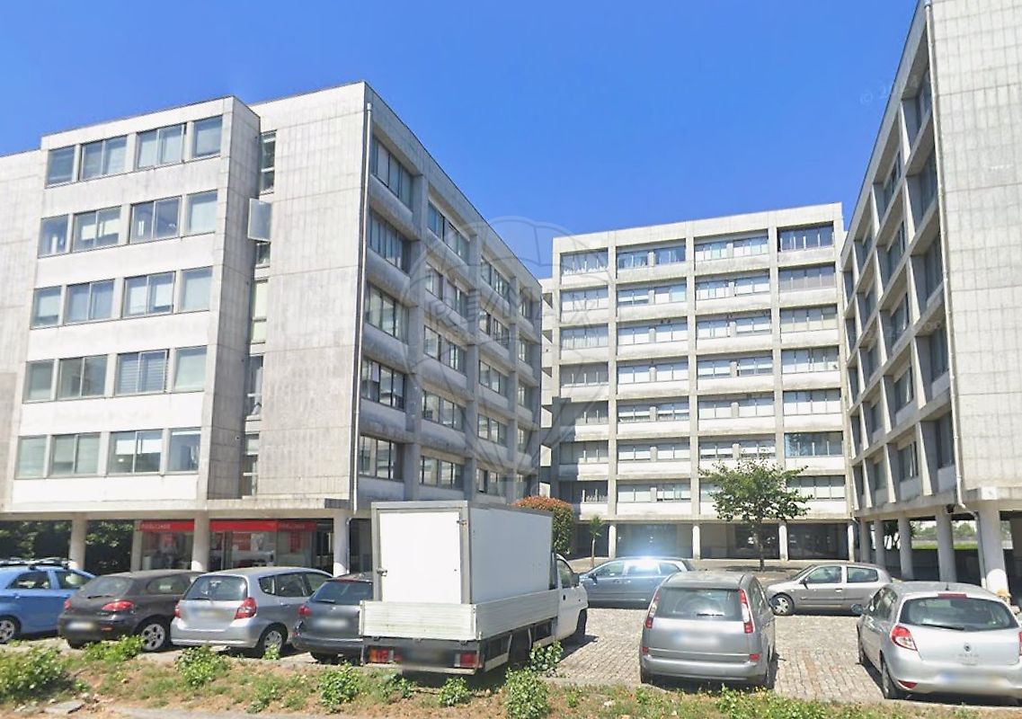 Apartamento T2 à venda em Maia