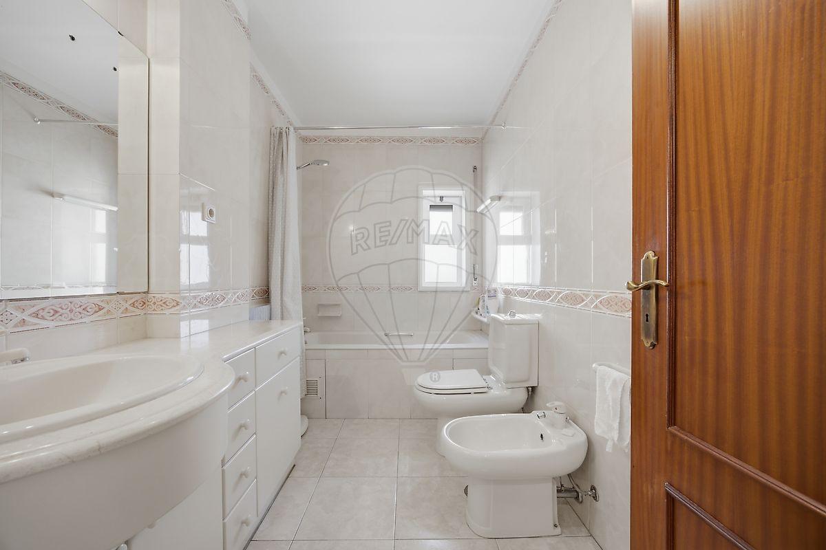 Apartamento T3 à venda em Cidade da Maia, Maia — foto 26