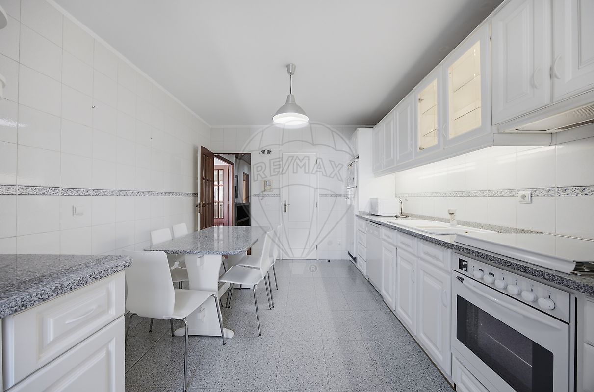 Apartamento T3 à venda em Cidade da Maia, Maia — foto 6