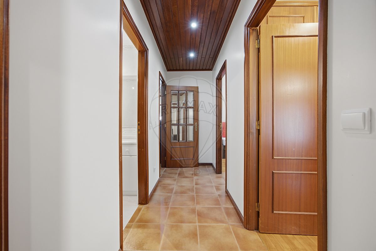Apartamento T3 à venda em Cidade da Maia, Maia — foto 14