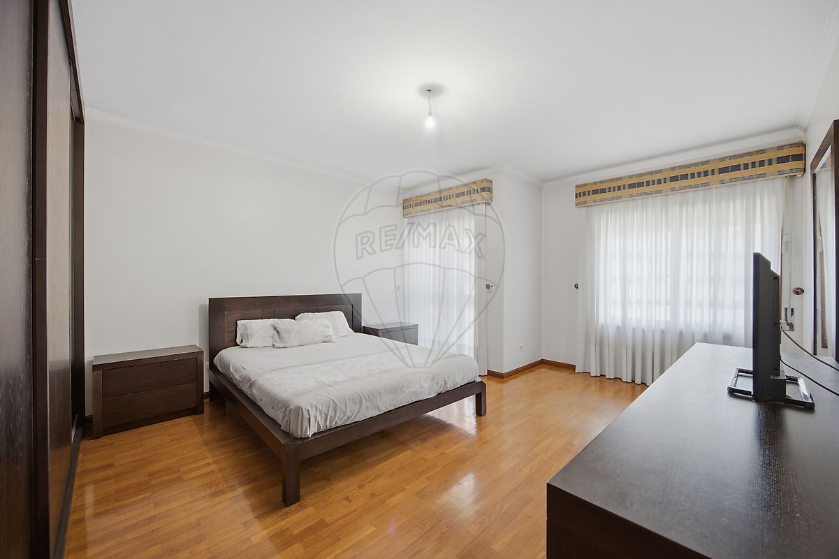 Apartamento T3 à venda em Cidade da Maia, Maia — foto 25
