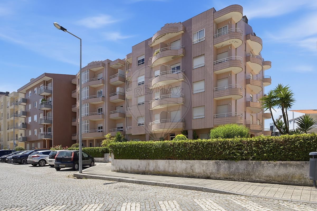 Apartamento T3 à venda em Maia