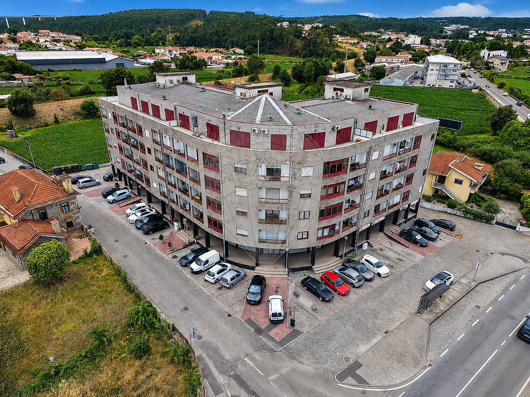 Apartamento T3 à venda em Trofa
