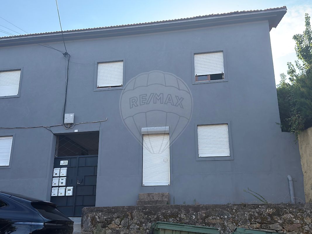 Apartamento T2 à venda em Vila Nova de Gaia