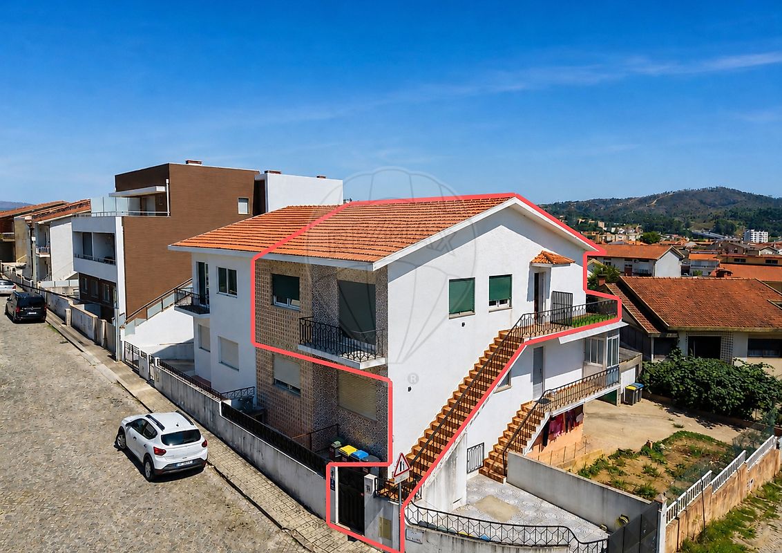 Apartamento T3 à venda em Valongo
