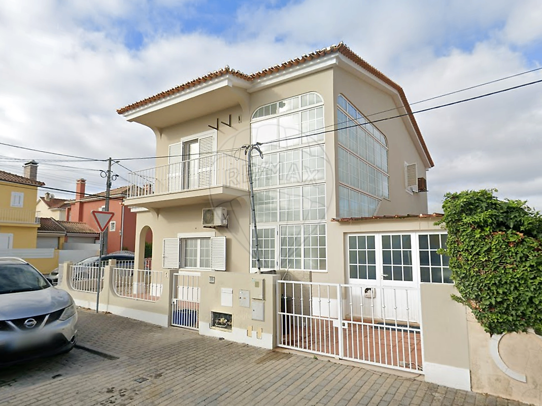 Apartamento T3 à venda em Setúbal