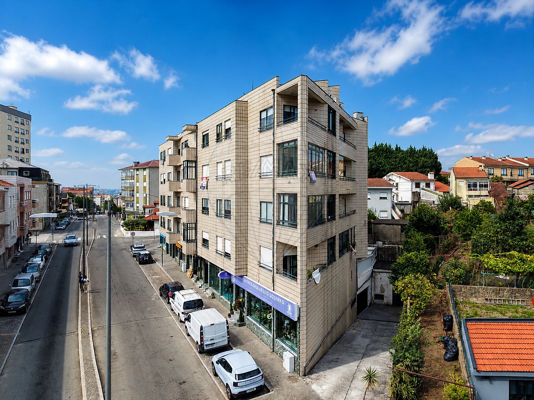 Apartamento T3 à venda em Valongo