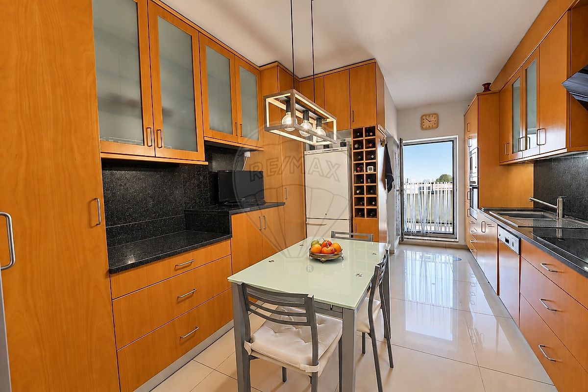 Apartamento T3 à venda em Cidade da Maia, Maia — foto 12