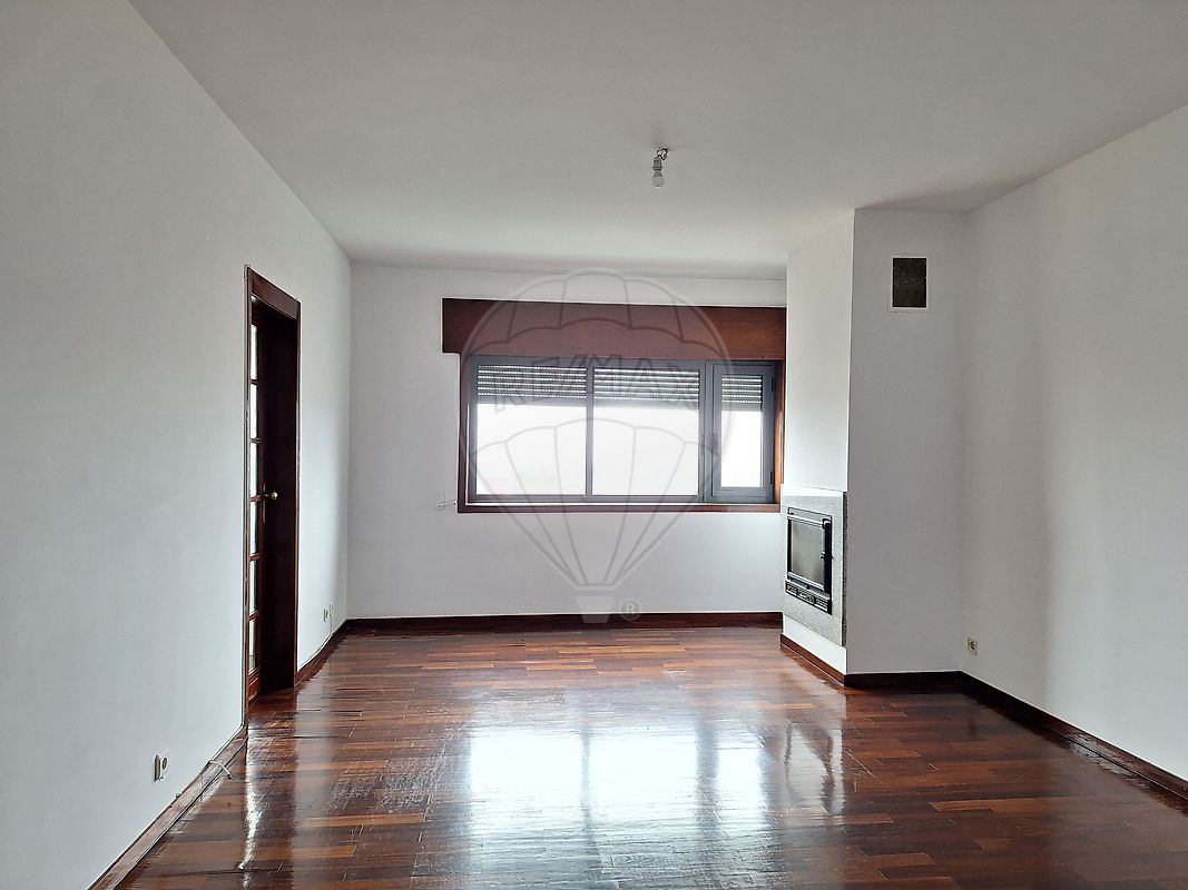 Apartamento T2 à venda em Gondomar