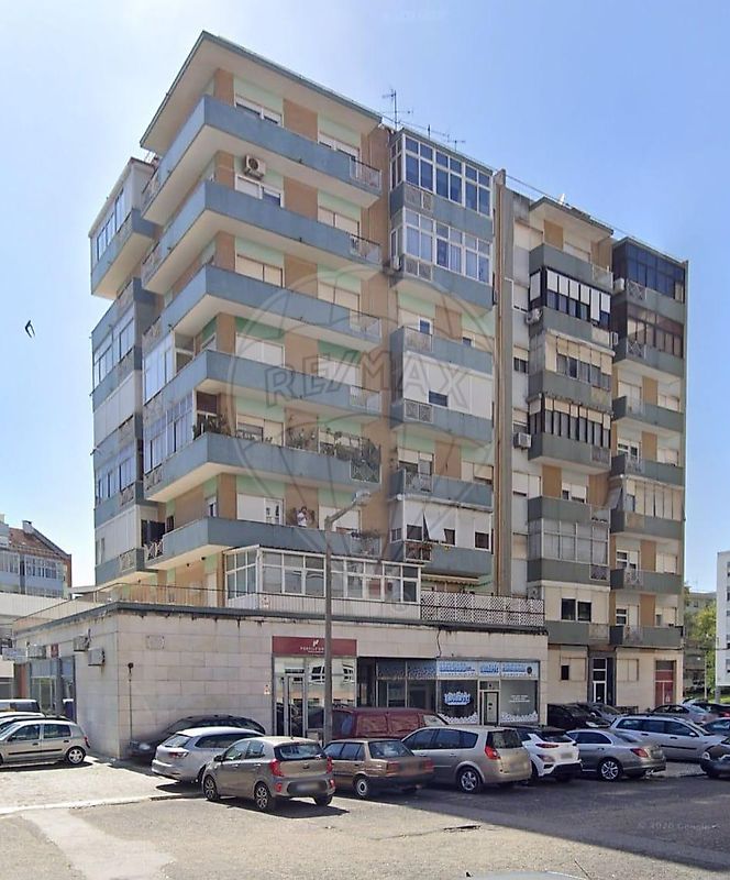 Apartamento T3 à venda em Lisboa